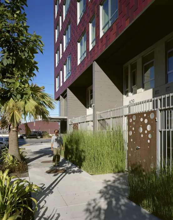 Exterior view of ground floor townhouses at 888 Seventh Street in San Francisco.