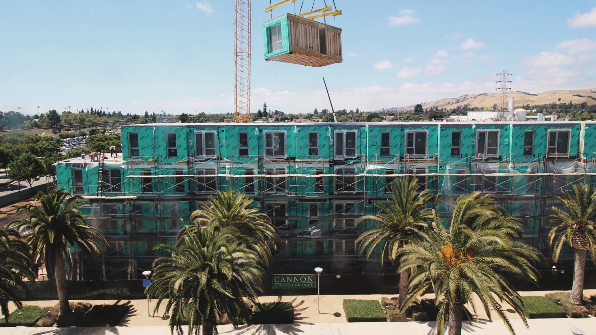 Modular placement during construction of Union Flats in Union City, Ca.