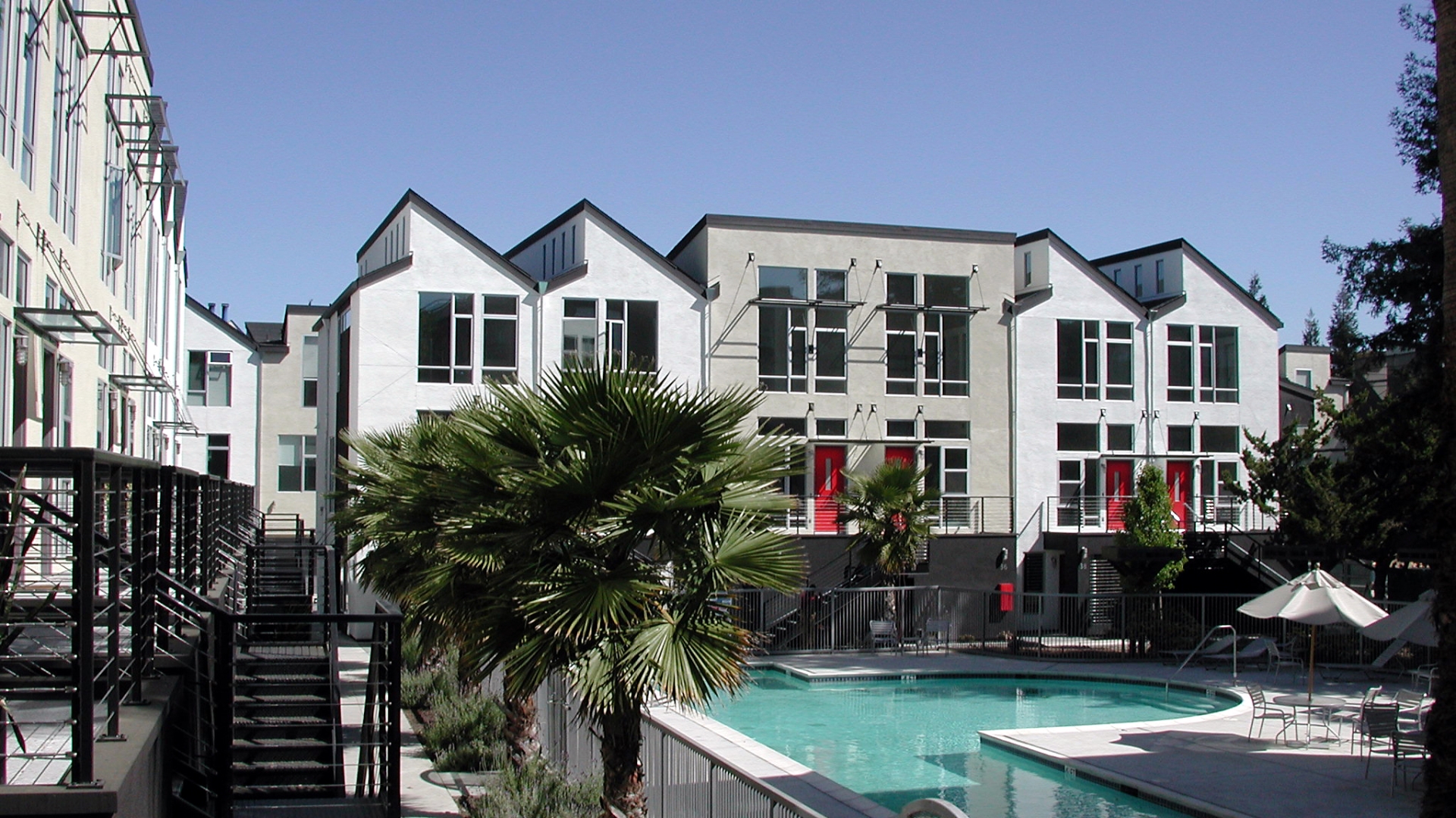 View of the pool and courtyard at Iron Horse Lofts in Walnut Creek, California.