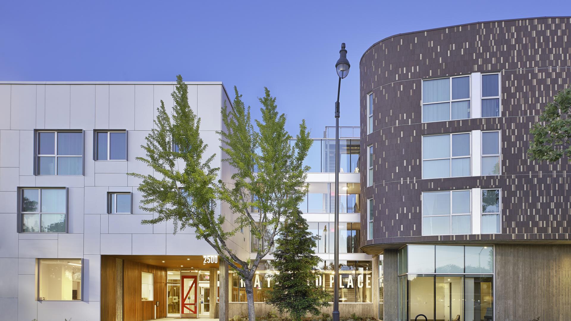 Street view of Mayfield Place in Palo Alto, Ca.