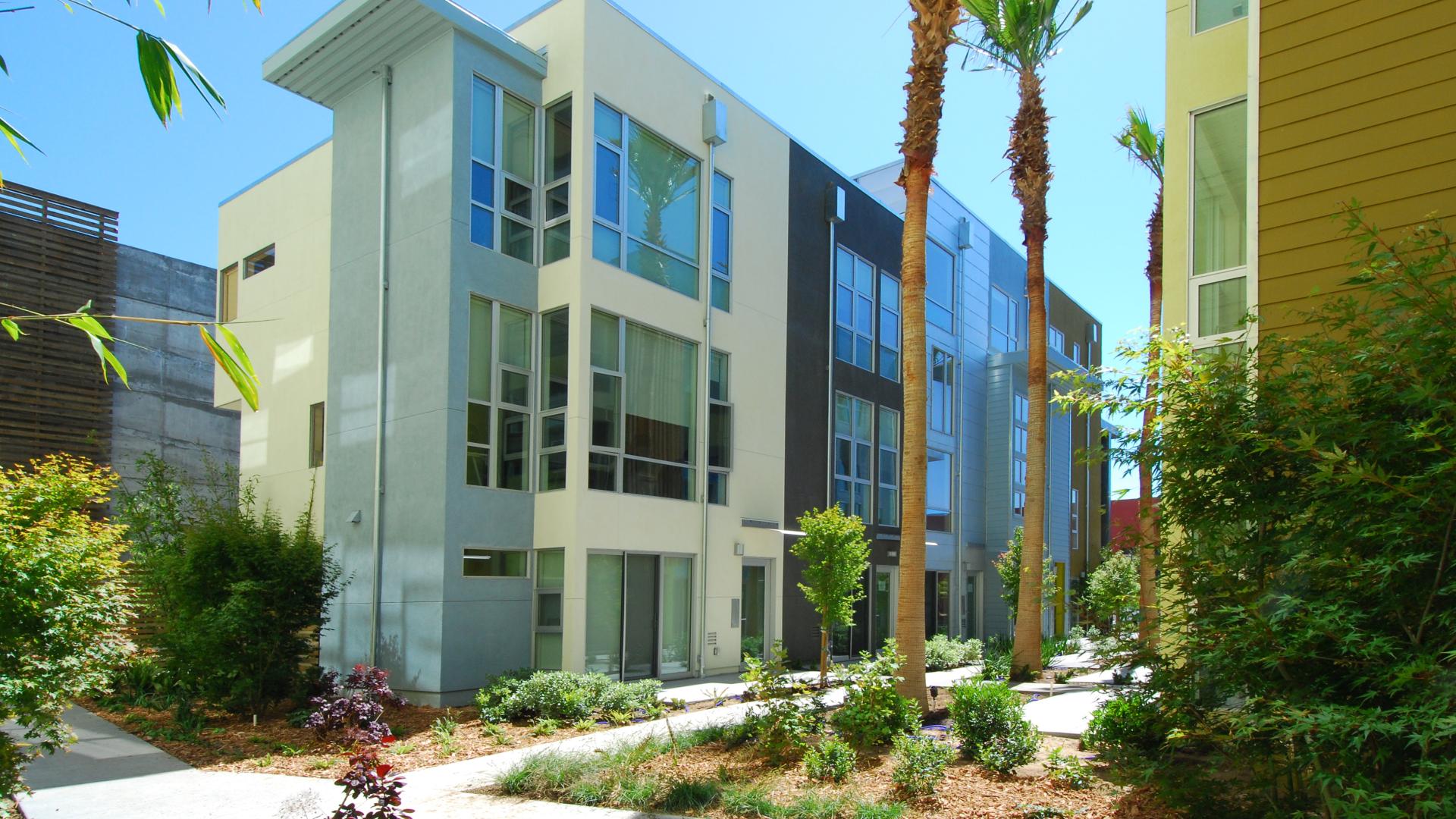 Exterior view of townhouses at Blue Star Corner in Emeryville, Ca.