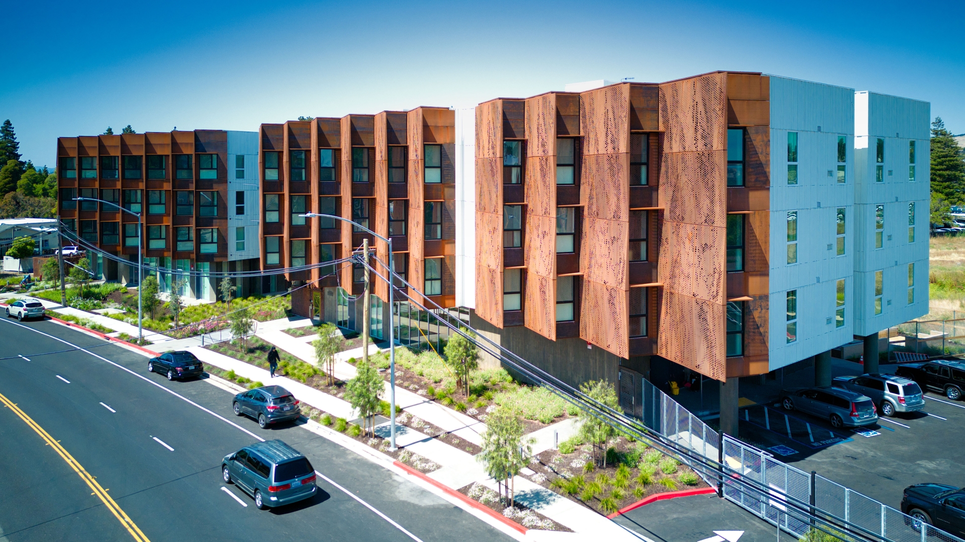 Exterior view of Blue Oak Landing in Vallejo, California.