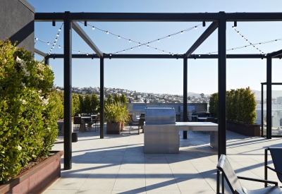 Outdoor patio at Potrero 1010 in San Francisco, CA.