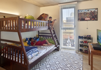 Kids bedroom in 222 Taylor Street, affordable housing in San Francisco