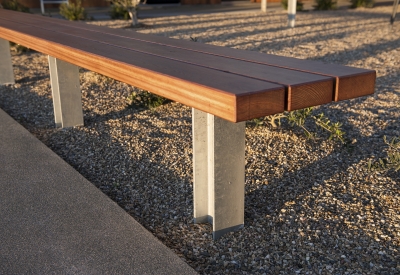 Wood pool bench at Healdsburg Rural House in Healdsburg, California.