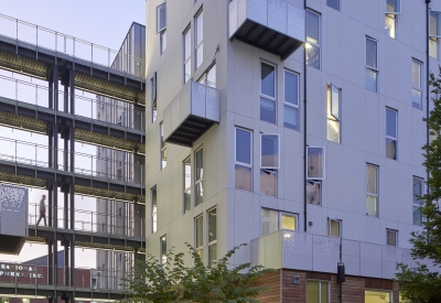 Public open space at dusk in 855 Brannan in San Francisco.