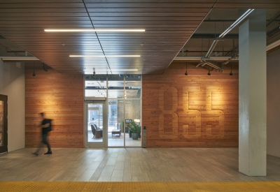 Main entry and leasing office at 855 Brannan in San Francisco.
