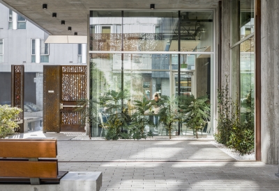 Courtyard view of 388 Fulton in San Francisco, CA.