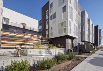 Winter courtyard entrance at Pacific Pointe Apartments in San Francisco, CA.