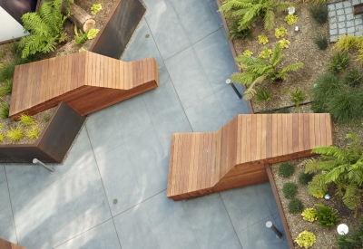 Courtyard view of Pacific Pointe Apartments in San Francisco, CA.