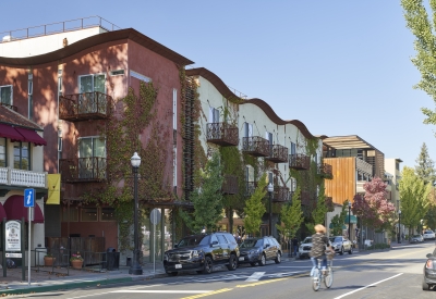 Street view of Harmon Guest House in Healdsburg, Ca 