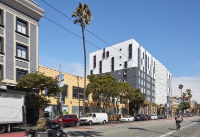 Street view of La Fénix at 1950, affordable housing in the mission district of San Francisco.