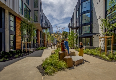 Pedestrian greenway at Mason on Mariposa in San Francisco.