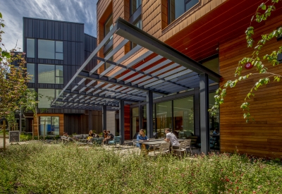 Exterior of leasing office with patio at Mason on Mariposa in San Francisco.