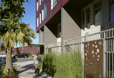 Exterior view of ground floor townhouses at 888 Seventh Street in San Francisco.