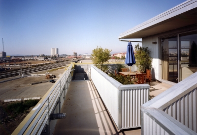 Rooftop terrace at 1500 Park Avenue Lofts in Emeryville, California.