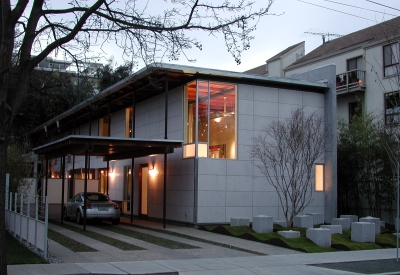 Exterior street view of 310 Waverly Residence in Palo Alto, California.