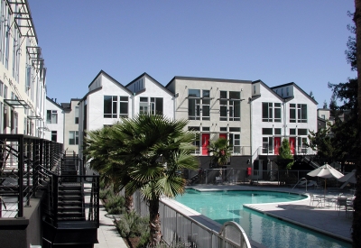 View of the pool and courtyard at Iron Horse Lofts in Walnut Creek, California.