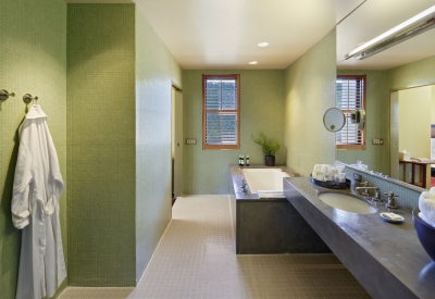 Upgraded bathrooms suite at Hotel Healdsburg in Healdsburg, Ca.