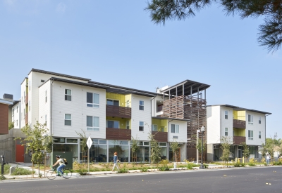 Street view of Onizuka Onizuka Crossing Family Housing in Sunnyvale, California