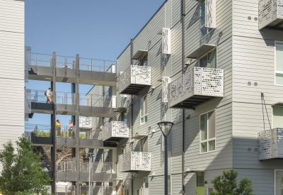 Courtyard at 88 Park Street at Midway Village.