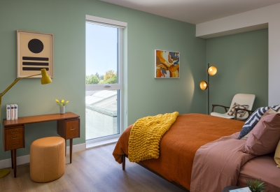 Unit bedroom at Felix.
