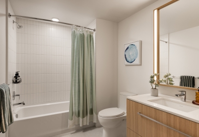 Unit bathroom at Felix.