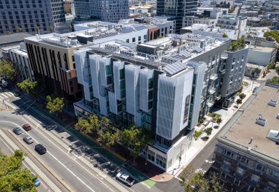 Aerial view of a city block along Market Street in San Francisco.