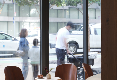The floor to ceiling windows offers direct views to the street