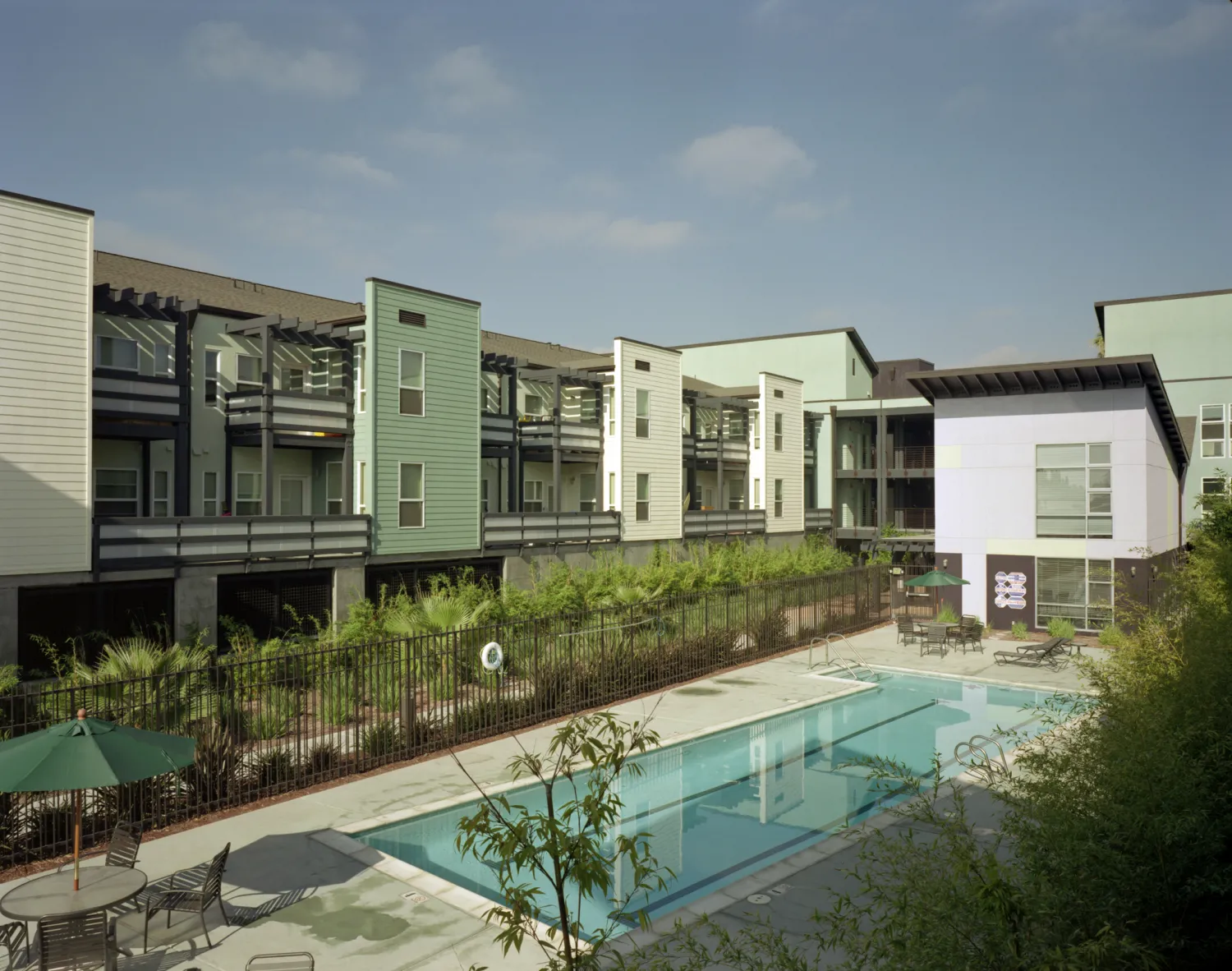 Pool and courtyard at Lenzen Square in San Jose, California.