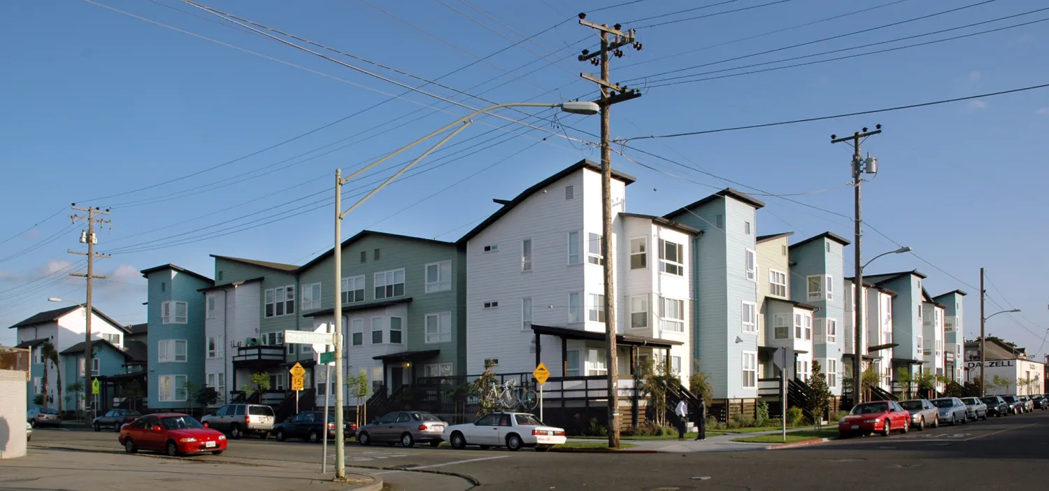 Exterior street view of the corner of Linden Court in Oakland, California.