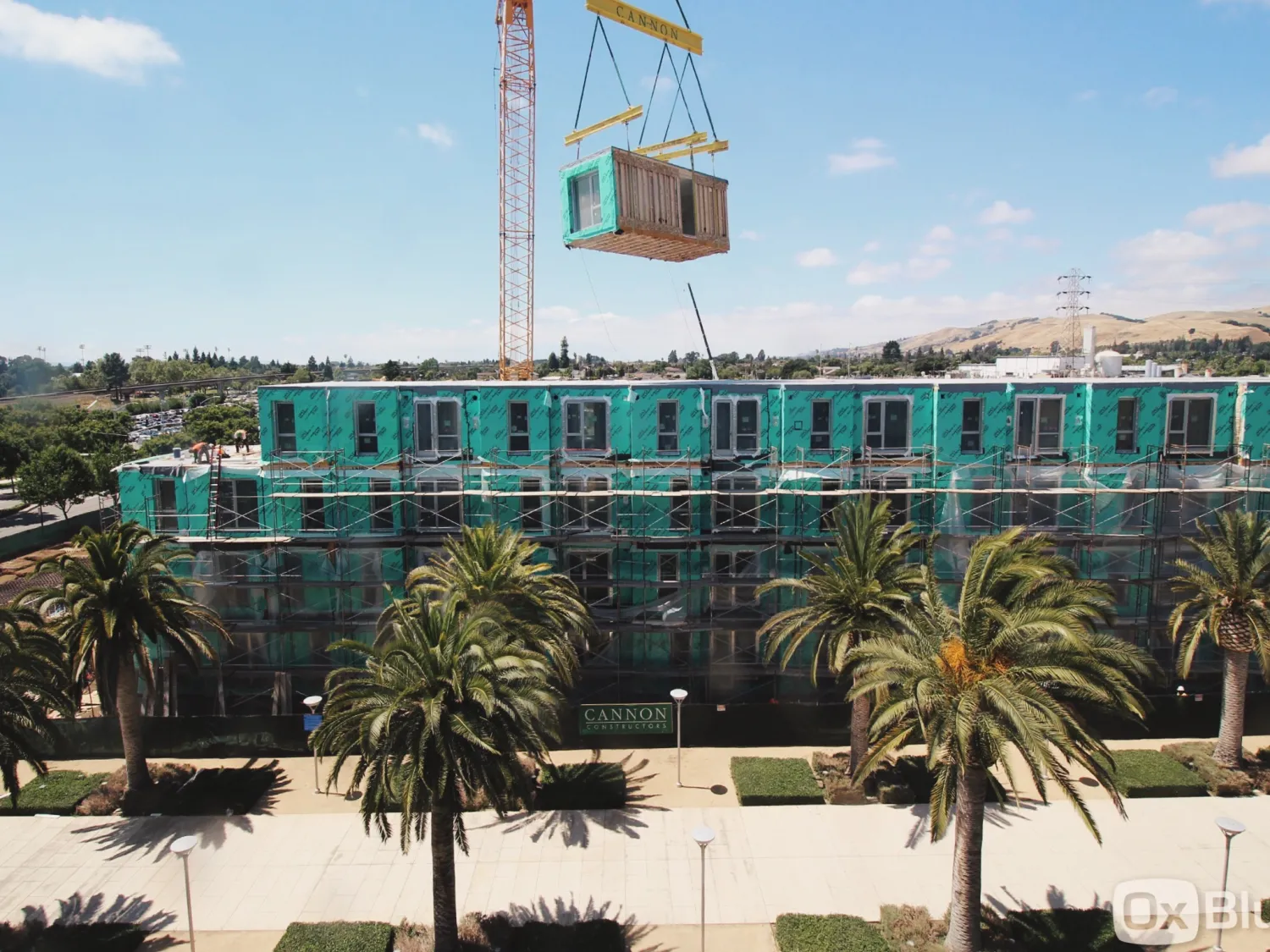 Modular placement during construction of Union Flats in Union City, Ca.