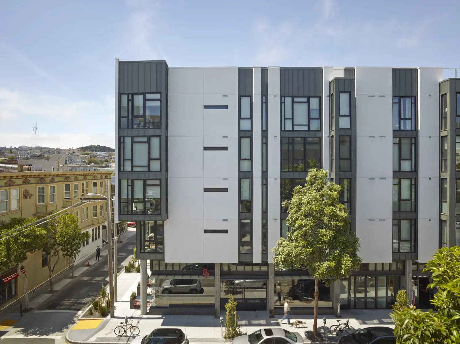 Exterior view of 300 Ivy in San Francisco, CA.