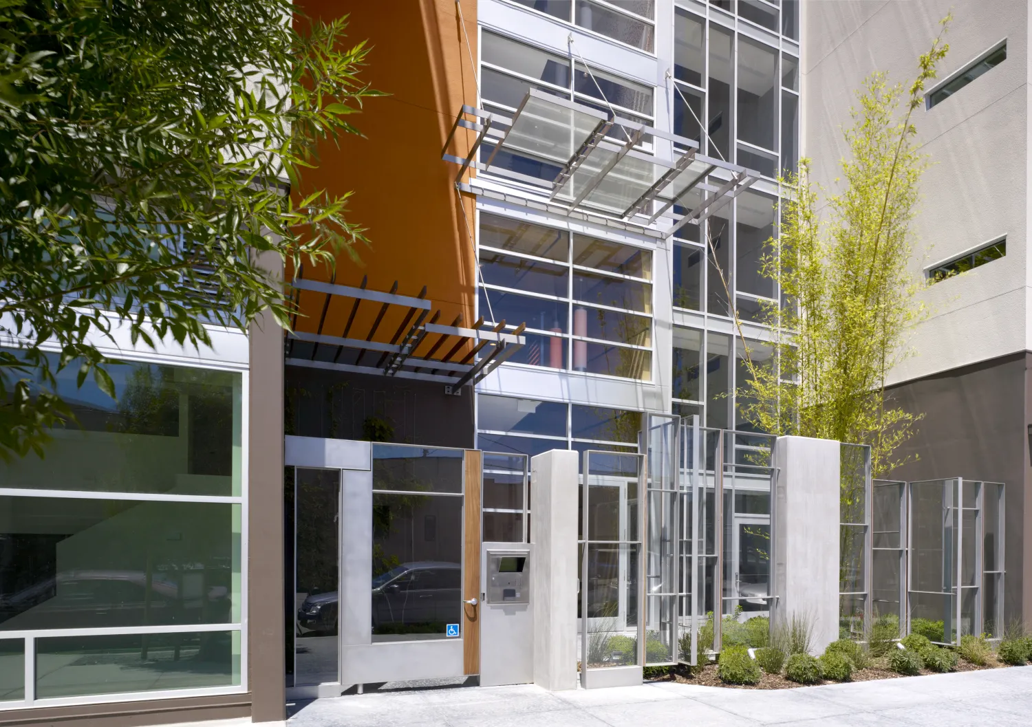 Front entry at 200 Second Street in Oakland, California.