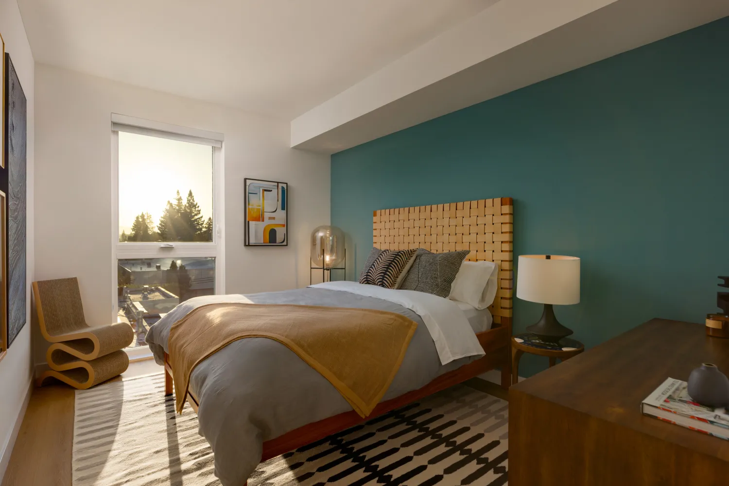 Unit bedroom at Felix.