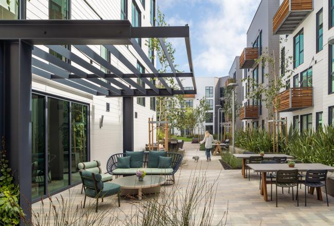 Residential community seating areas at Mason on Mariposa in San Francisco.