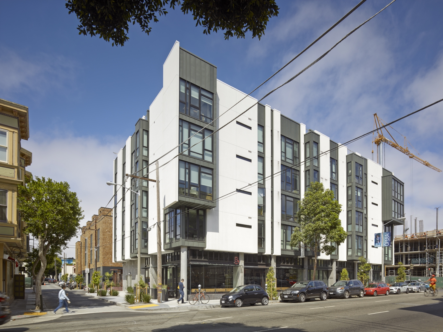 Exterior view of 300 Ivy in San Francisco, CA.