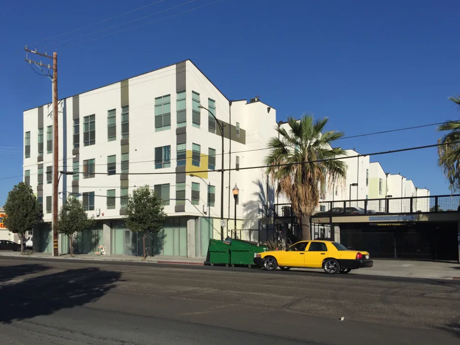 Exterior street view of Art Ark in San Jose, California.