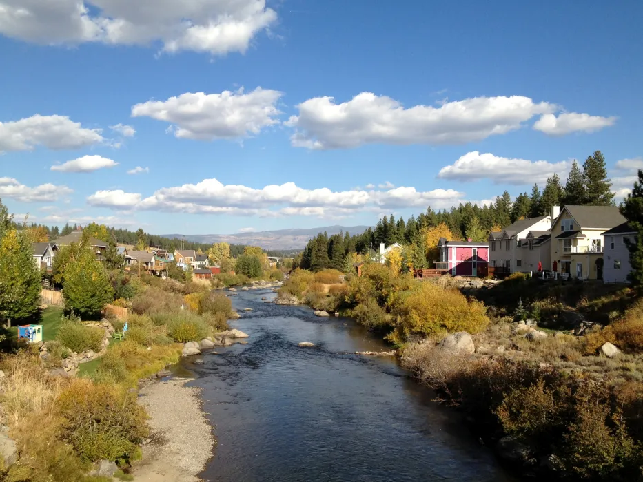 Truckee river in Truckee California where Truckee Prototype Mixed-Use Townhouse in Truckee, California is located.