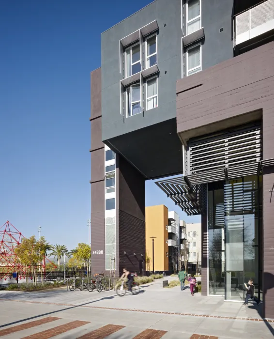 Exterior view of the entrance of Station Center Family Housing in Union City, Ca.