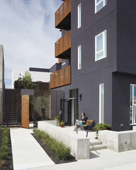 Courtyard inside Rivermark in Sacramento, Ca.