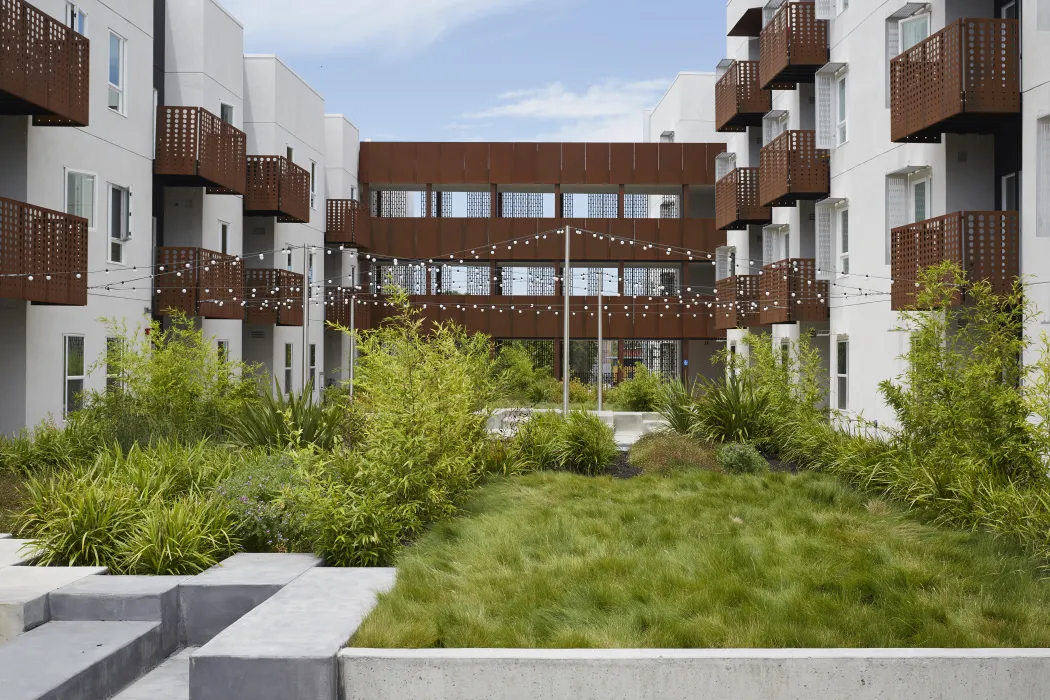 Courtyard inside Rivermark in Sacramento, Ca.