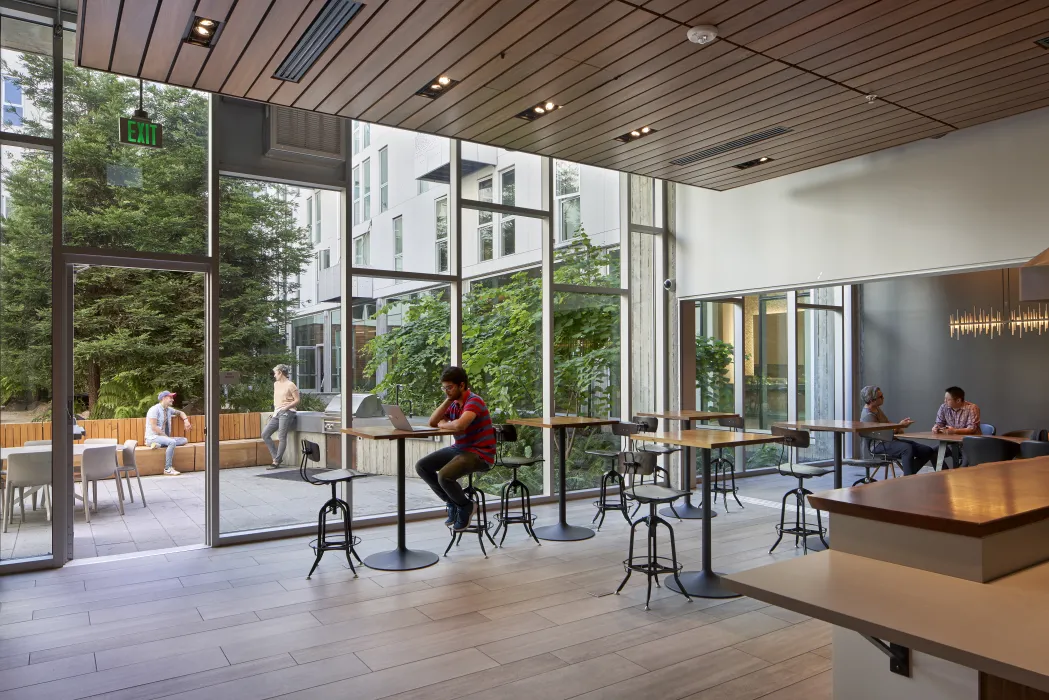 Community room looking out to the public open space in 855 Brannan in San Francisco.