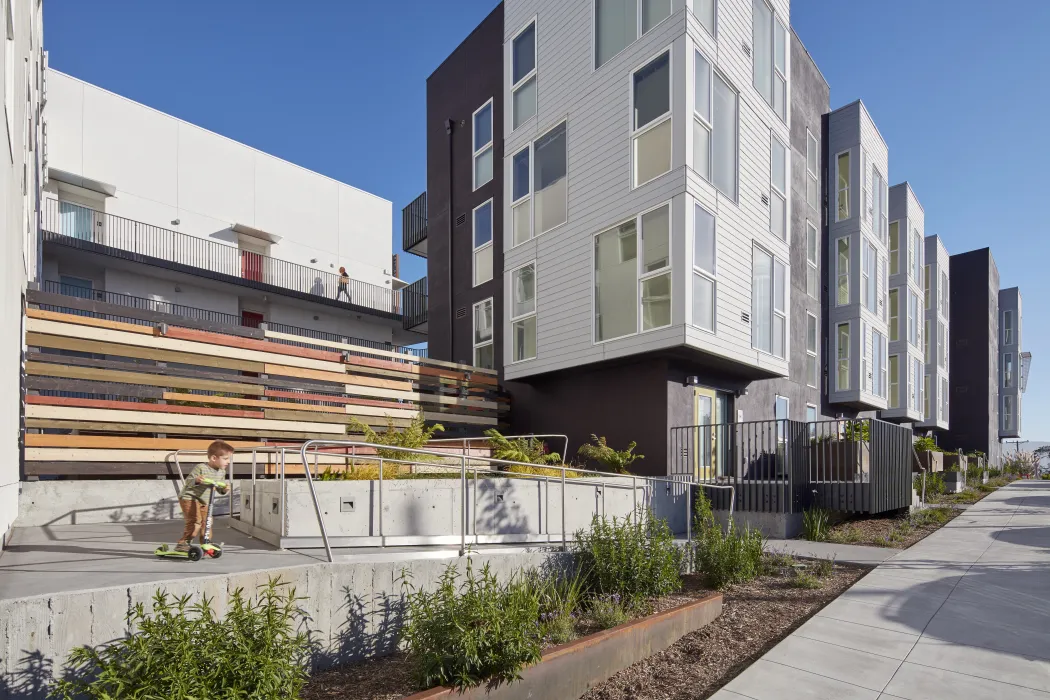 Winter courtyard entrance at Pacific Pointe Apartments in San Francisco, CA.