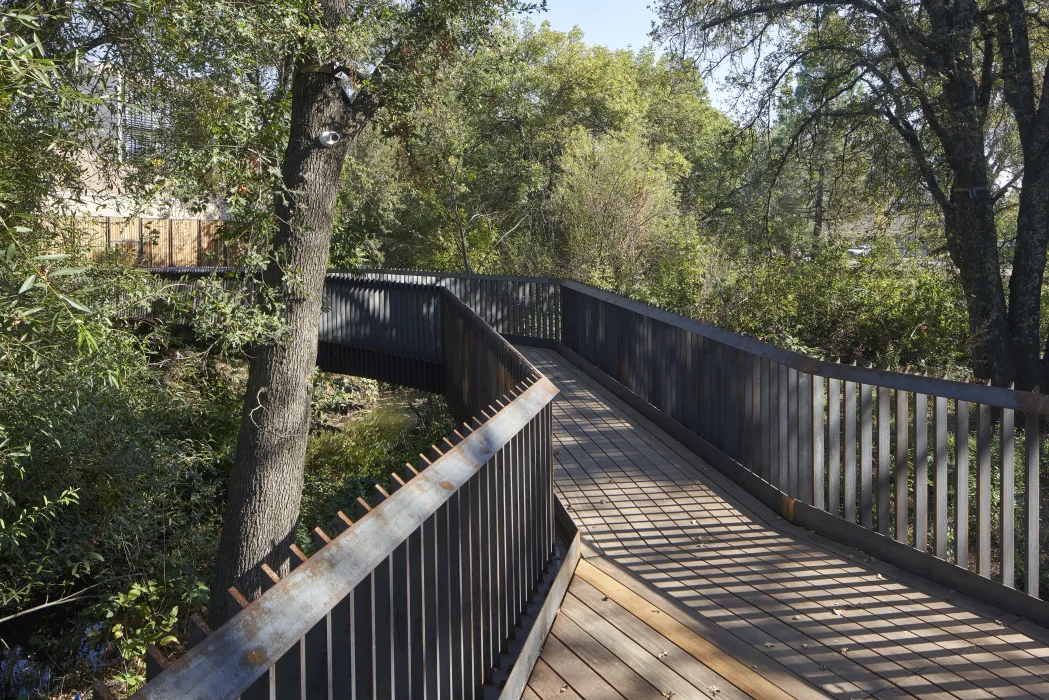 Pathway to nature outside of Harmon Guest House in Healdsburg, Ca 