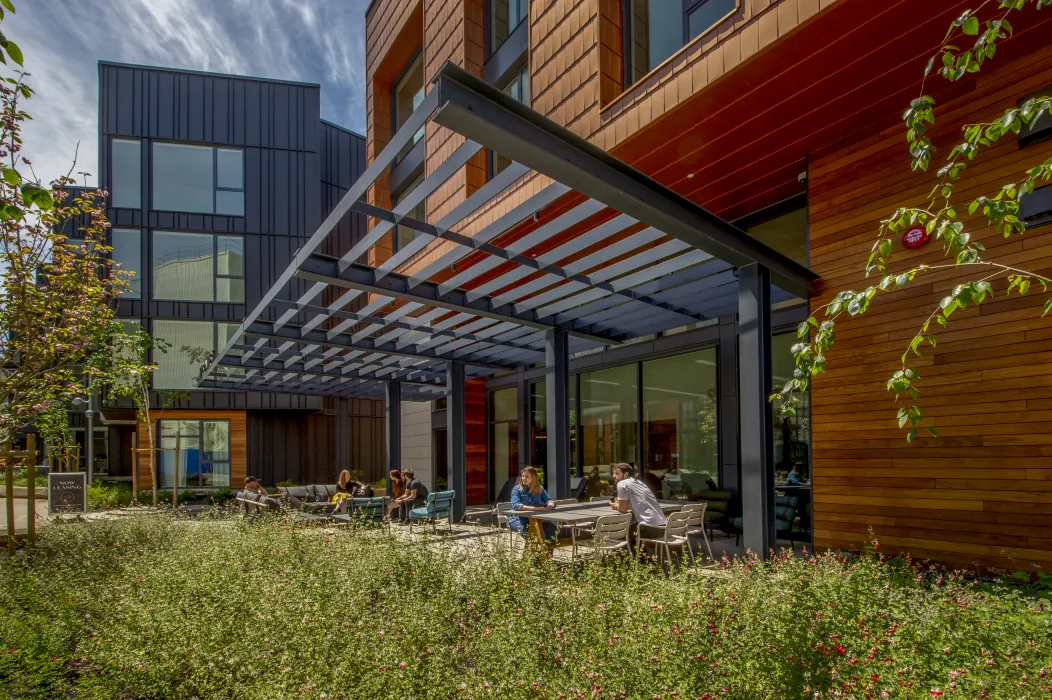 Exterior of leasing office with patio at Mason on Mariposa in San Francisco.