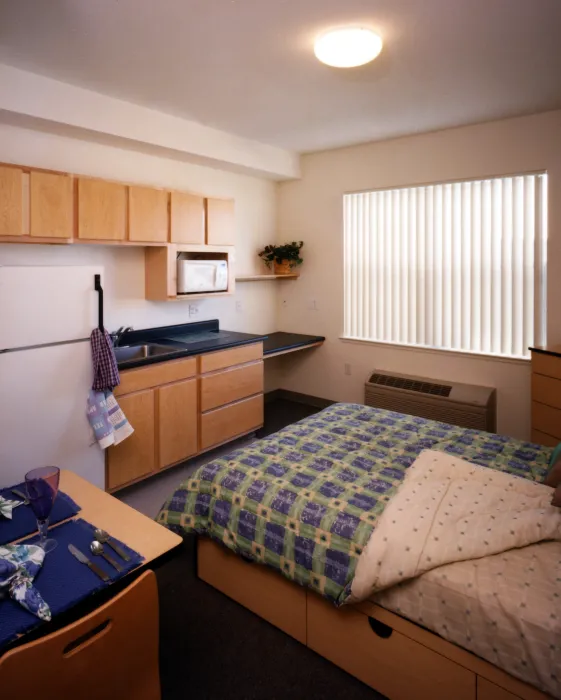 Interior view of a studio unit at Pensione Esperanza in San Jose, California.