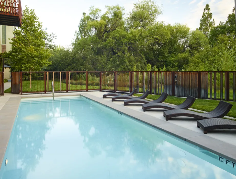 Outdoor pool and patio at h2hotel in Healdsburg, Ca.