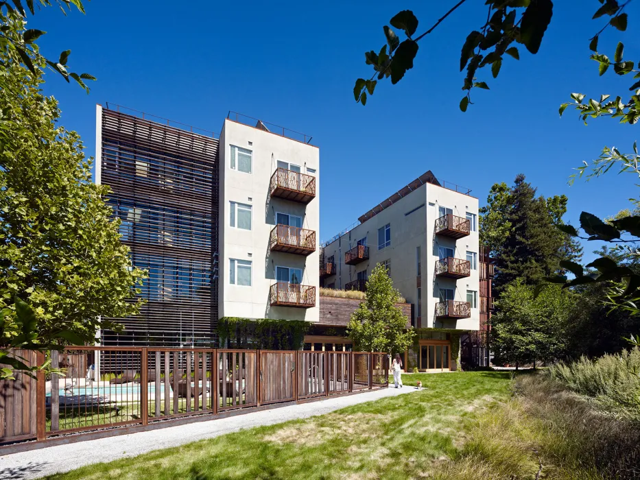 Exterior of h2hotel in Healdsburg, Ca.