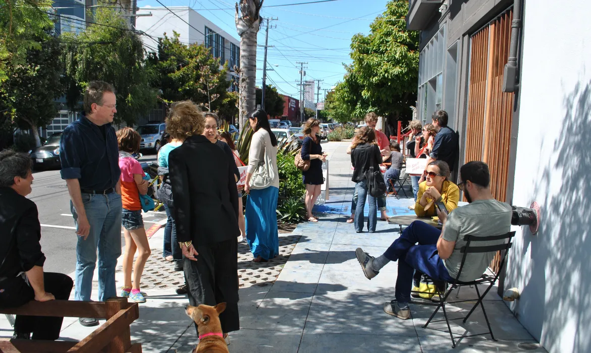 People hanging out outside of StoreFrontLab in San Francisco.